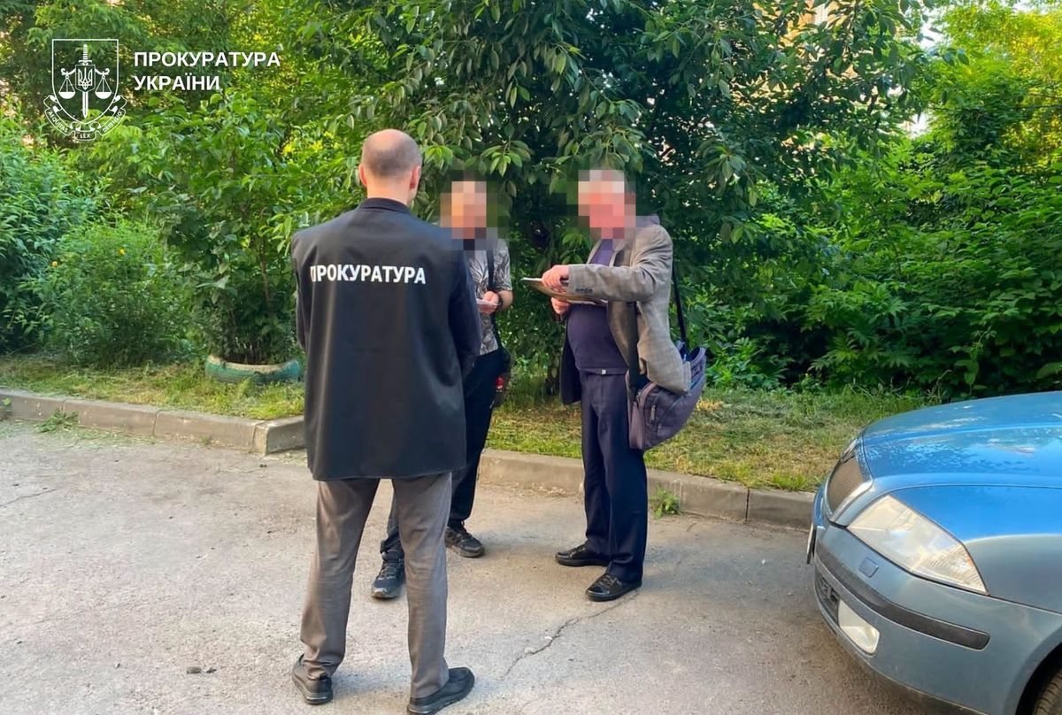 Ексчиновницю Хмельницької ОДА та підрядника викрили на розтраті 3,5 млн грн парку «Мальованка»