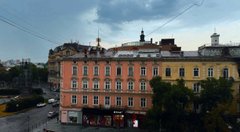 Львівщину знову накриє гроза з градом: синоптики розповіли прогноз погоди на 1 липня