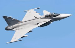 Україна та Швеція уклали угоду про закупівлю 16 винищувачів Gripen E