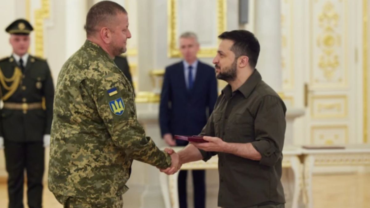 Залужного викликали до Зеленського, щоб відмовити від участі у президентських виборах