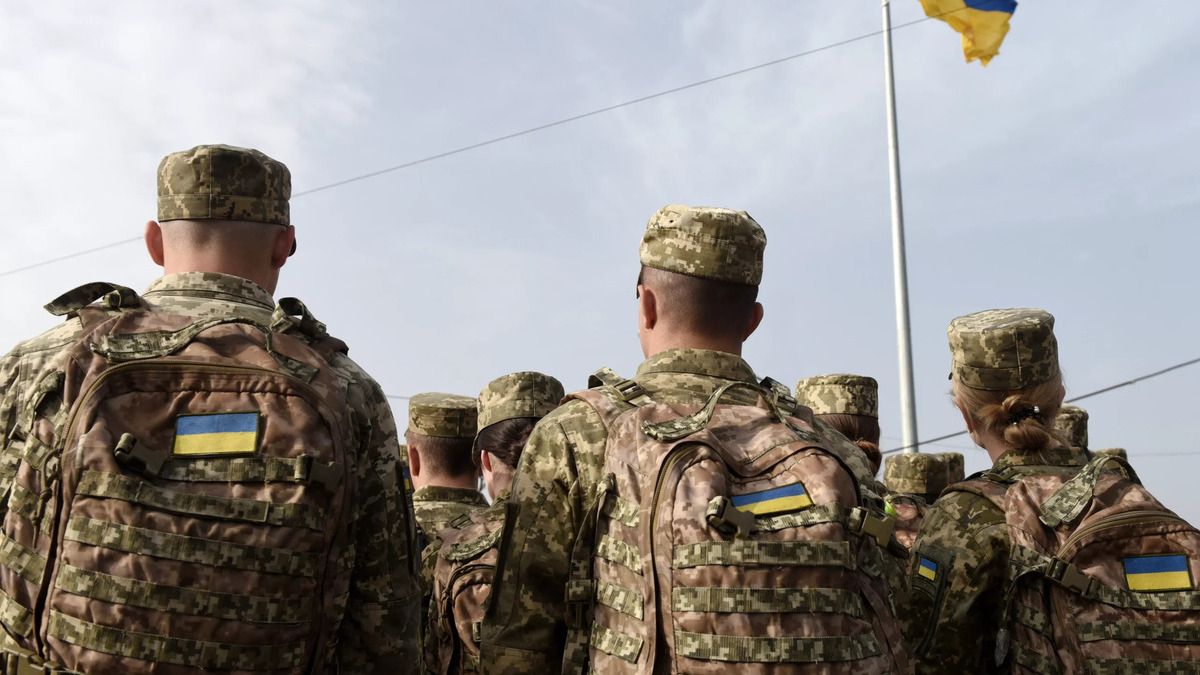 Перші збільшені виплати: яке грошове забезпечення отримають військові у липні