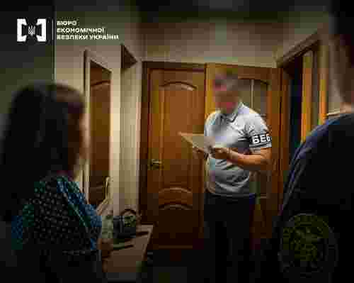 На Рівненській митниці викрили схему заниження митних платежів на 2,3 млн грн