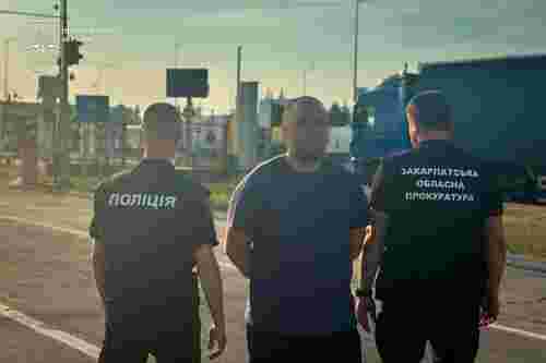 З Німеччини екстрадували організатора наркобізнесу на Закарпатті