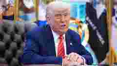Трамп провів телефонні розмови із Зеленським та Путіним
