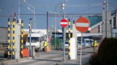 Син закарпатського перевізника уник покарання за організацію втечі за кордон понад 20 ухилянтів