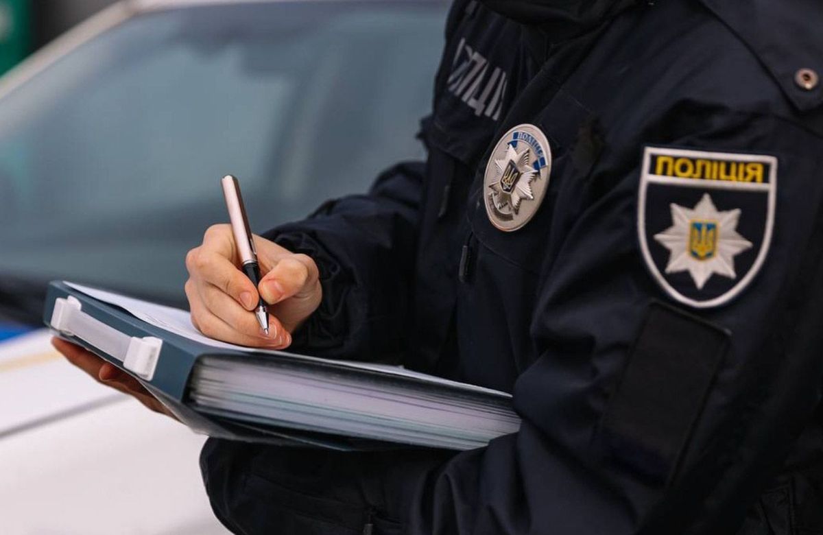 Закарпатця засудили за хабар поліцейському дорогою в ТЦК