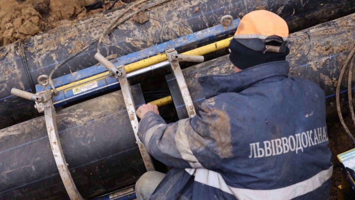 Майже 50 вулиць Шевченківського району Львова на день залишаться без води