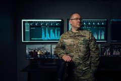 «Військо безкоштовно навчає того, за що у бізнесі треба платити гроші»