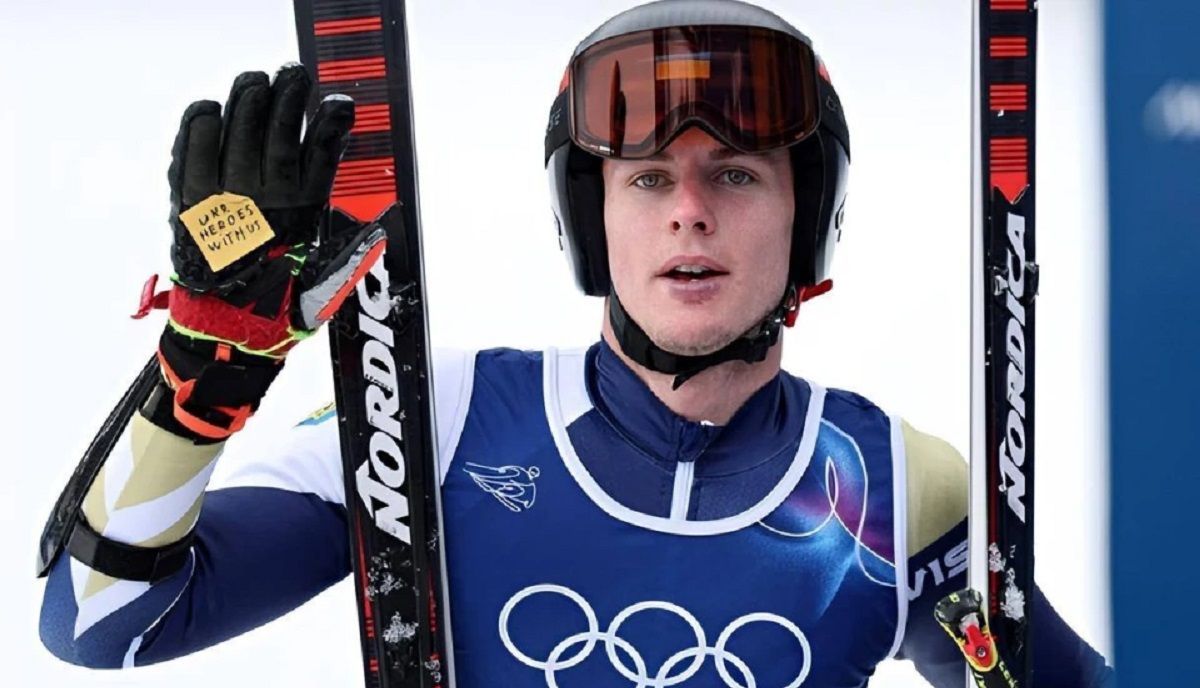 Гірськолижник, який представляв Україну на Олімпіаді-2026, працює на будівництві в Чехії
