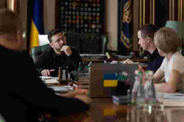 Зеленський анонсував відкриття архівів СБУ та розвідки щодо Волинської трагедії