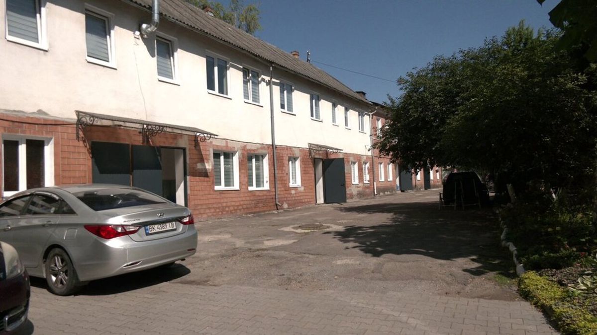 Біля кладовища у Рівному планують збудувати модульний морг за 92 млн грн