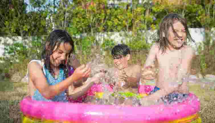 Батькам на замітку: як допомогти дитині не втратити знання під час канікул