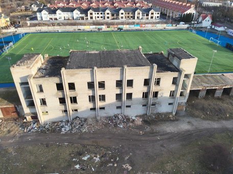 Недобуд поліції у Рівному за 25 млн грн купила футбольна академія