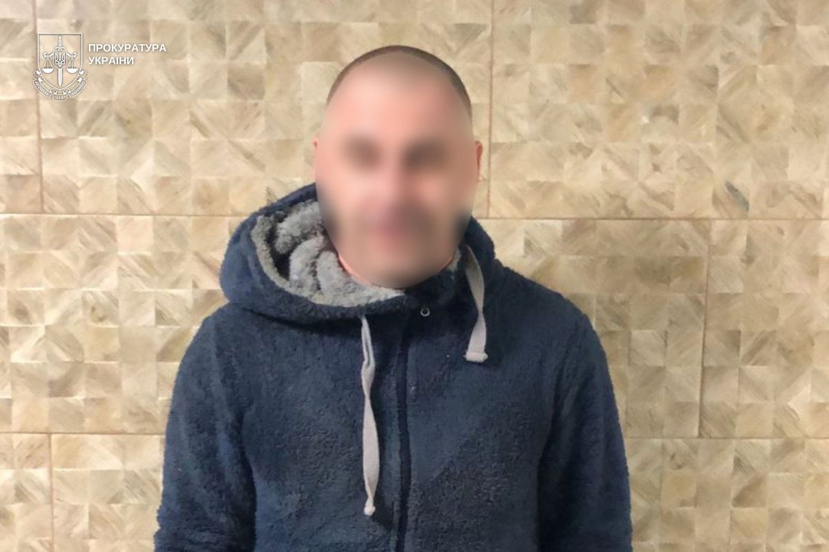 Закарпатець побиттям і погрозами змусив далекобійника відвезти його до кордону