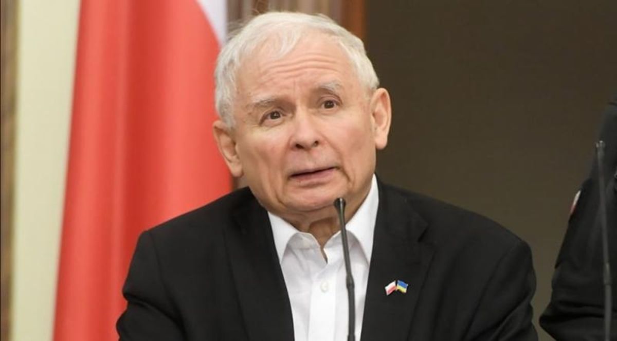 Із польської партії «Право і справедливість» через розкол виключили понад 30 депутатів