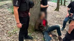 В Ужгороді затримали чоловіка, який влаштував стрілянину в Шахтинському лісі