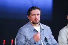 Олександр Усик розповів, чи планує балотуватися у президенти України