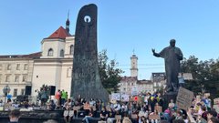 Учасники мітингу на підтримку Михайла Федорова пройшли ходою центром Львова