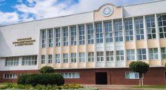 Найкращі вступники Карпатського університету отримають по 500 доларів від польського фонду