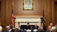 Сенат США зробив перший крок до ухвалення жорстких санкцій проти Росії авторства Грема