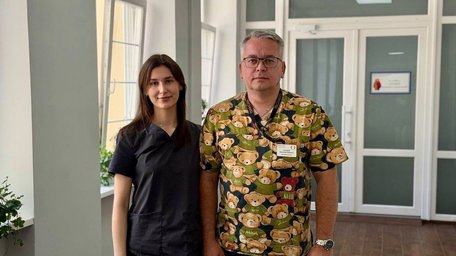 У Львові лікарі прооперували річну дитину, яка вдихнула арахіс