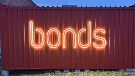 BONDS Garage зустріли на фестивалях України
