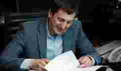 Суд арештував затриманого під час передачі хабаря головного земельника Львівщини