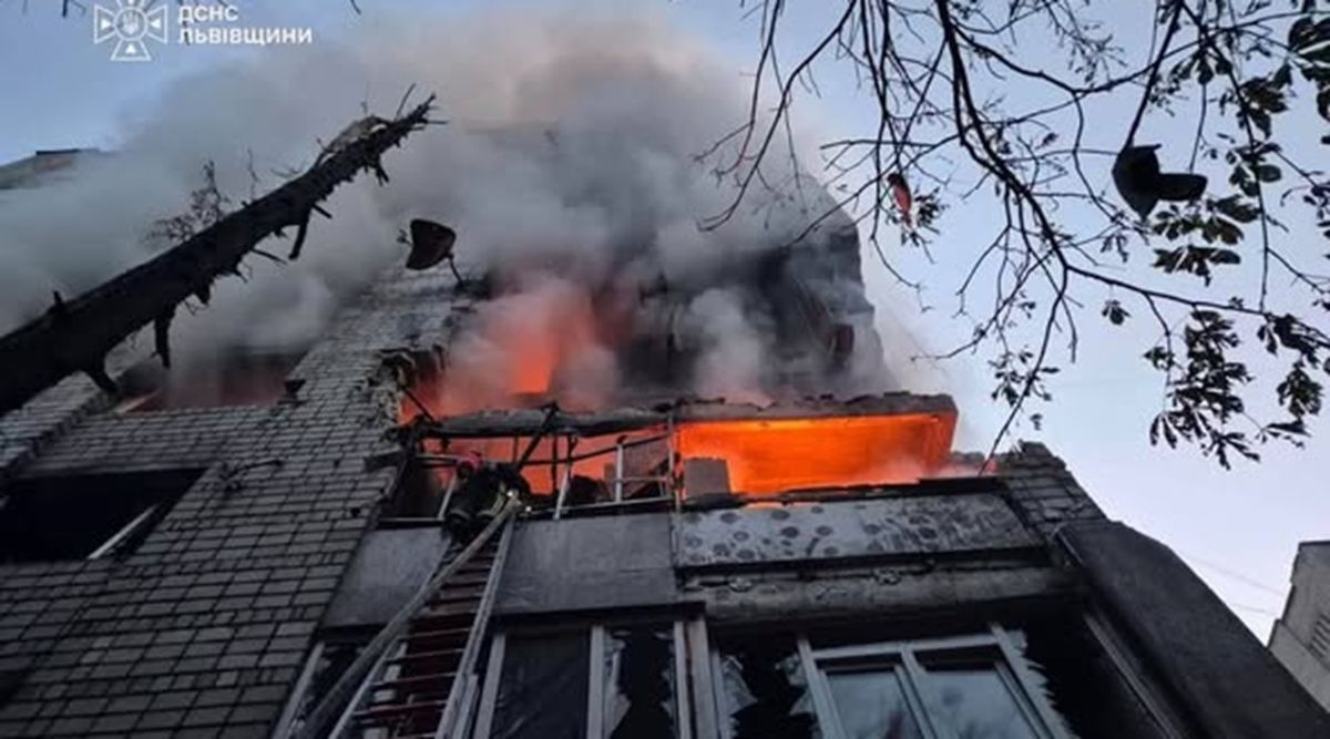 Громадський транспорт Львова курсує зі змінами через російську атаку