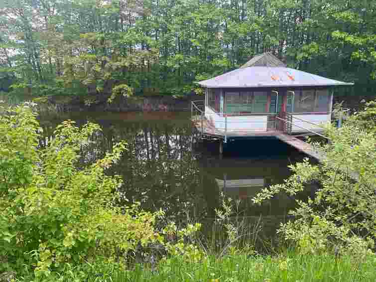 На Стрийській у Львові збудують відпочинковий комплекс біля водойми