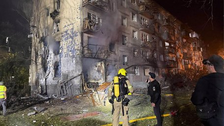 Росіяни масовано вдарили по Києву балістичними ракетами, є загиблі та багато поранених