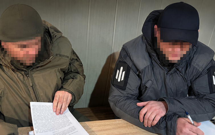 ДБР оголосило підозру начальнику фінслужби частини за «бойові» десятьом бухгалтерам у тилу
