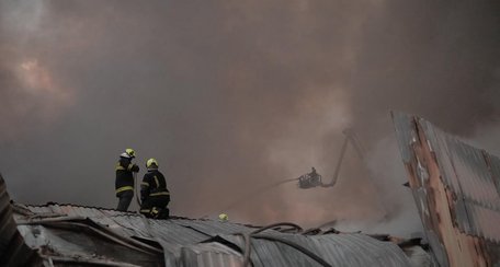 Росія вночі масовано обстріляла Київ та область, багато загиблих і поранених