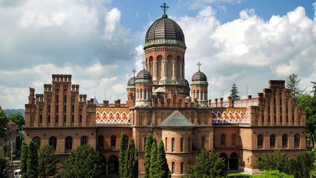 Студенти в пошуку житла: де найдорожче та найвигідніше орендувати квартиру чи кімнату