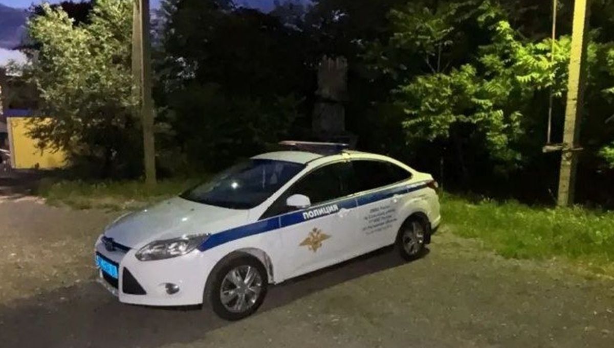 Партизани спалили патрульний автомобіль в окупованому Донецьку 