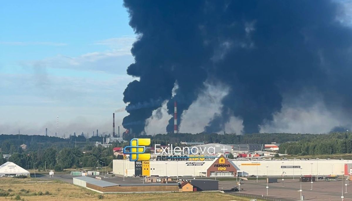 Дрони знову атакували один з найбільших НПЗ Росії 