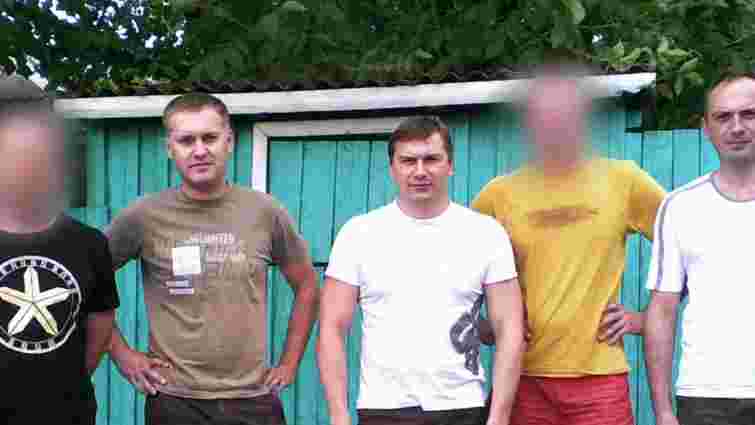 Родичі директора ДБР Олексія Сухачова почали видаляти фото з російської соцмережі