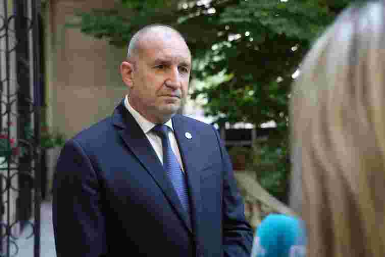 Премʼєр Болгарії заявив про вибух невідомого безпілотника на соняшниковому полі