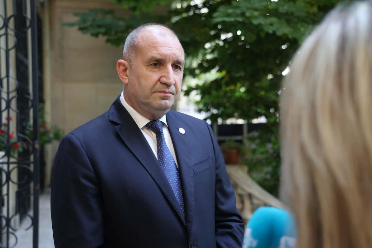 Премʼєр Болгарії заявив про вибух невідомого безпілотника на соняшниковому полі