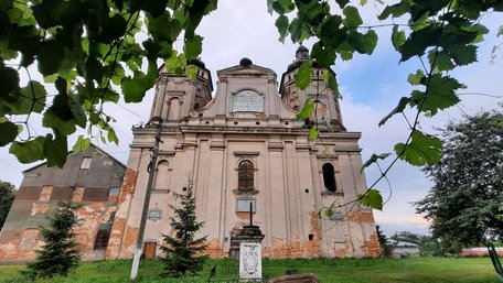 Аварійний костел св. Марка у Варяжі готують до реставрації
