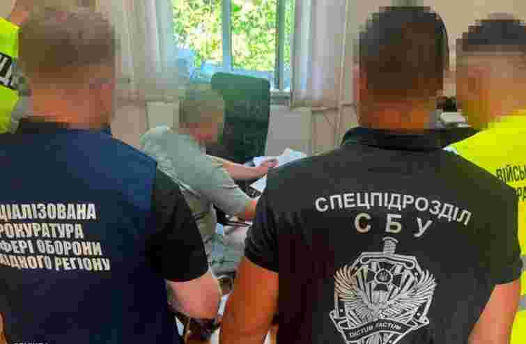 Керівники ТЦК на Буковині мобілізували до війська близько 200 нереальних призовників
