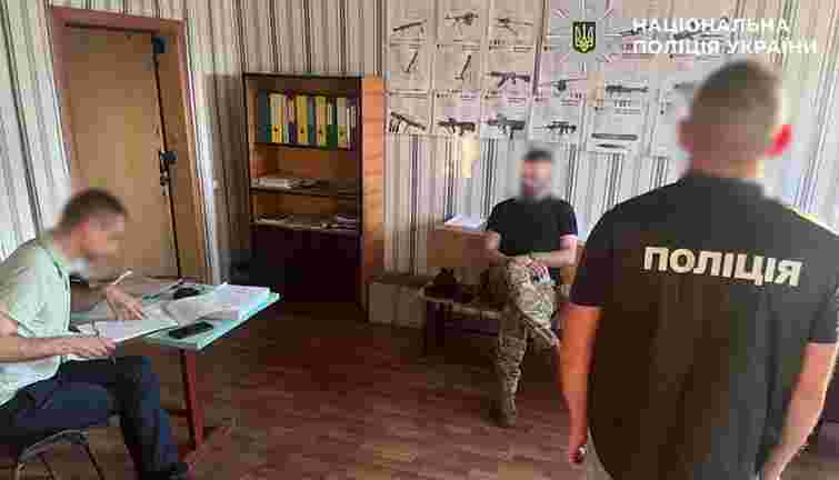 На Львівщині екскомандира частини підозрюють у незаконній виплаті 16 млн грн бойових