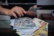 НБУ суттєво послабив валютні обмеження: що це означає для українців та бізнесу