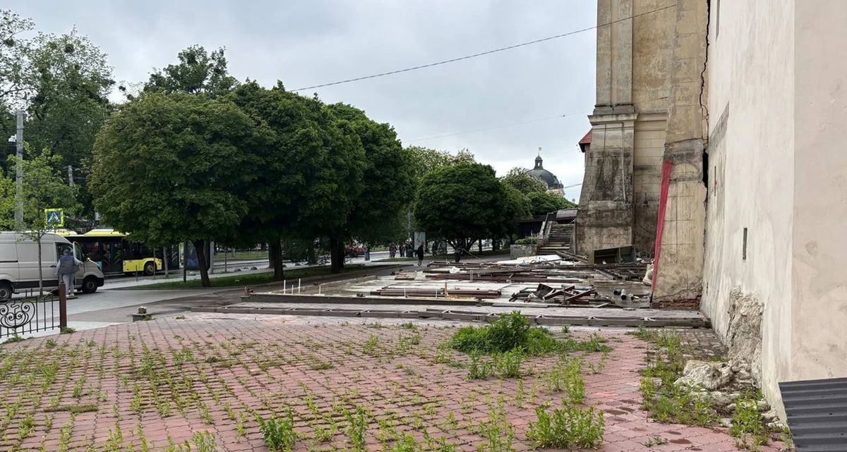 Власники скандального ресторану програли суд за ділянку в центрі Львова