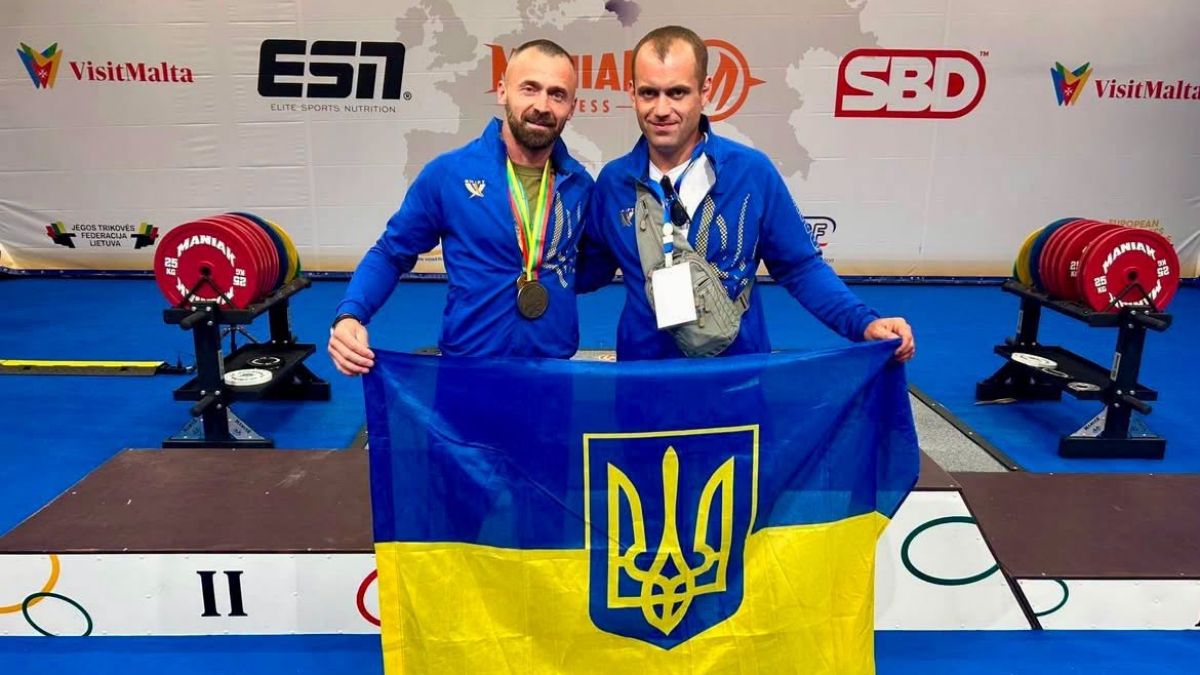 На Чемпіонаті Європи з жиму лежачи спортсмени з Львівщини здобули 10 медалей