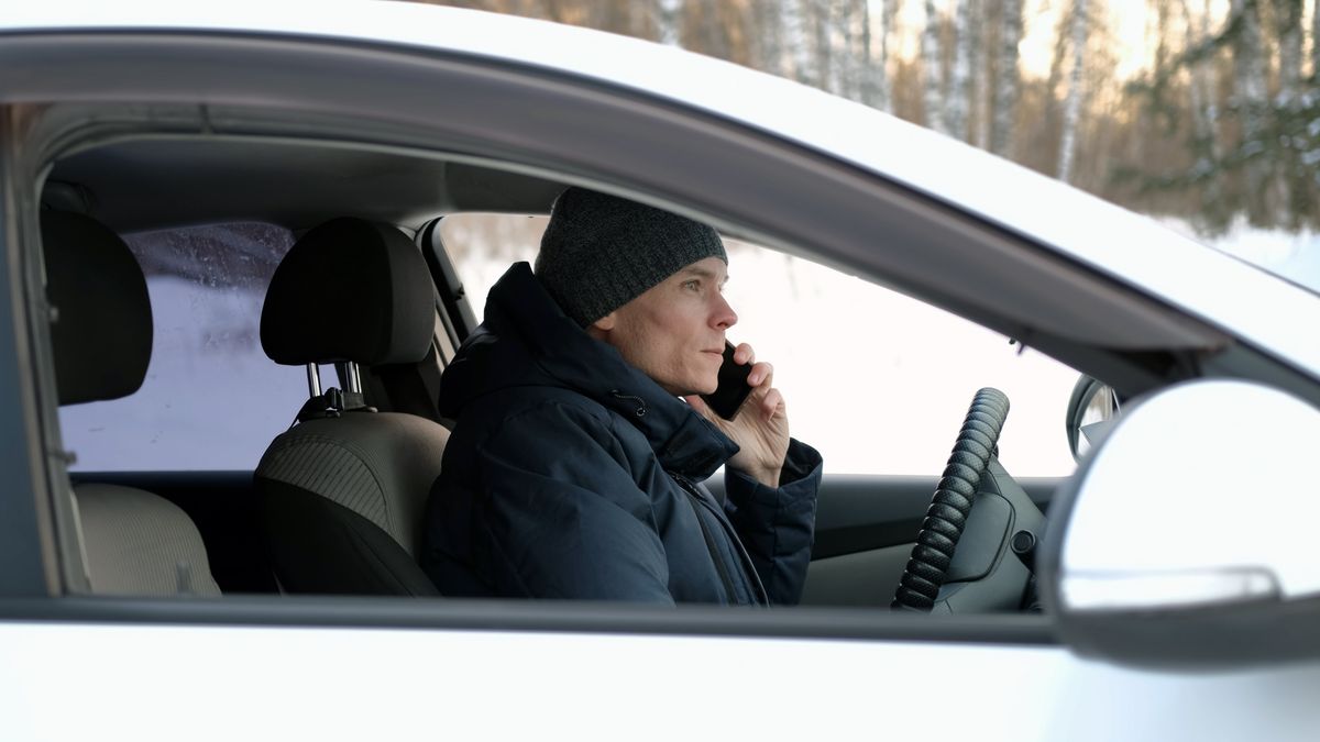 Водійський чекліст: що знадобиться автомобілю в холодну пору