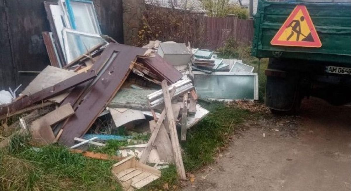 У Франківську платитимуть за фото мешканців, які викидають великогабаритне сміття