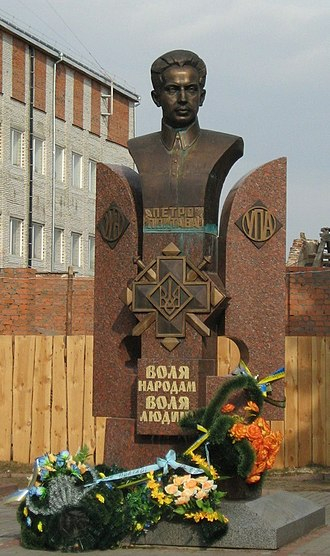 Пам’ятник Петру Полтаві у Бродах (фото з Вікіпедії)