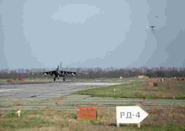 ГУР уразило місця запуску російських дронів на двох аеродромах

