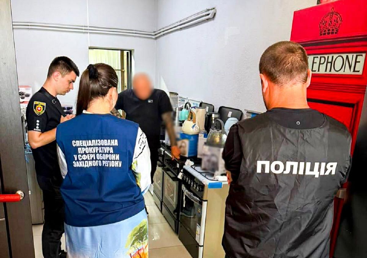 На Рівненщині викрили схему зняття військовозобов’язаних із розшуку за 6 тис. доларів