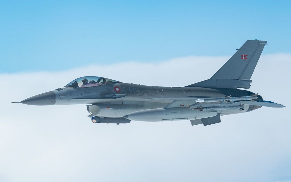 Український винищувач F-16 здійснив політ над Польщею